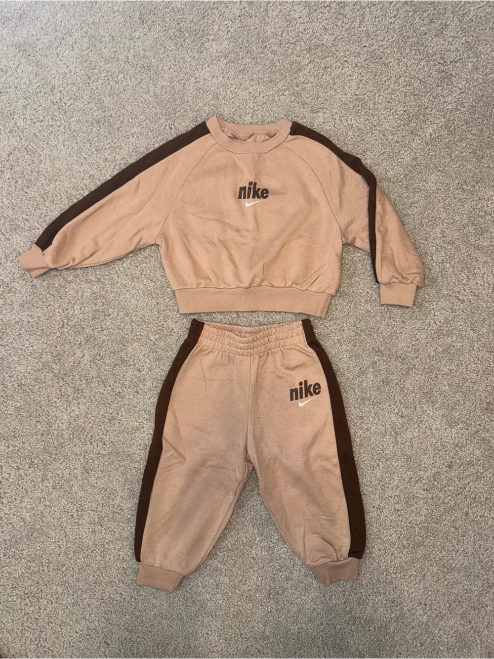 Nike E1D1 Cozy Crew Set